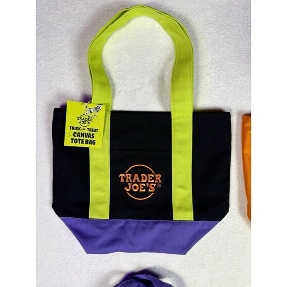 Trader Joe’s 🎃 Halloween 🎃 Mini Tote Bag (4-pack) *Limited Edition* - Picture 2 of 5
